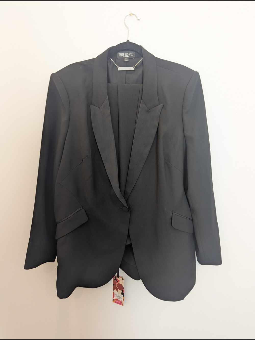 Tracee Ellis Ross for JC Penney Black Satin-Lapel Single Button Tuxedo